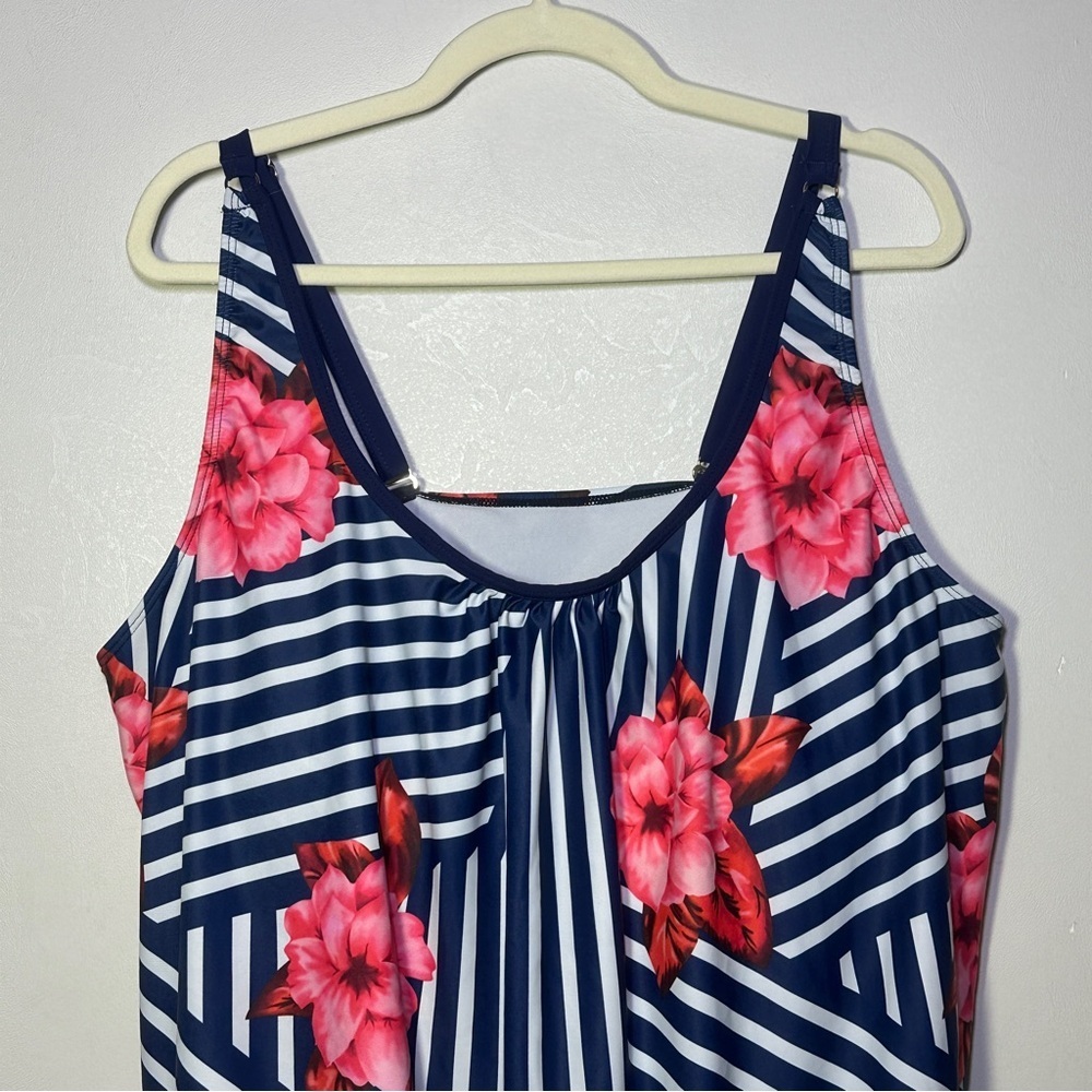 Tankini Navy Blue Striped Floral Scoop Neck Women’s Swimsuit Set Size 22W - Picture 2 of 15